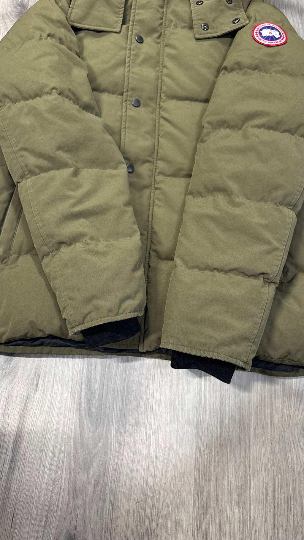 Canada Goose Khaki Wyndham Parka