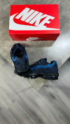 Nike Air Max 95s Black & Obsidian-Thunder Blue