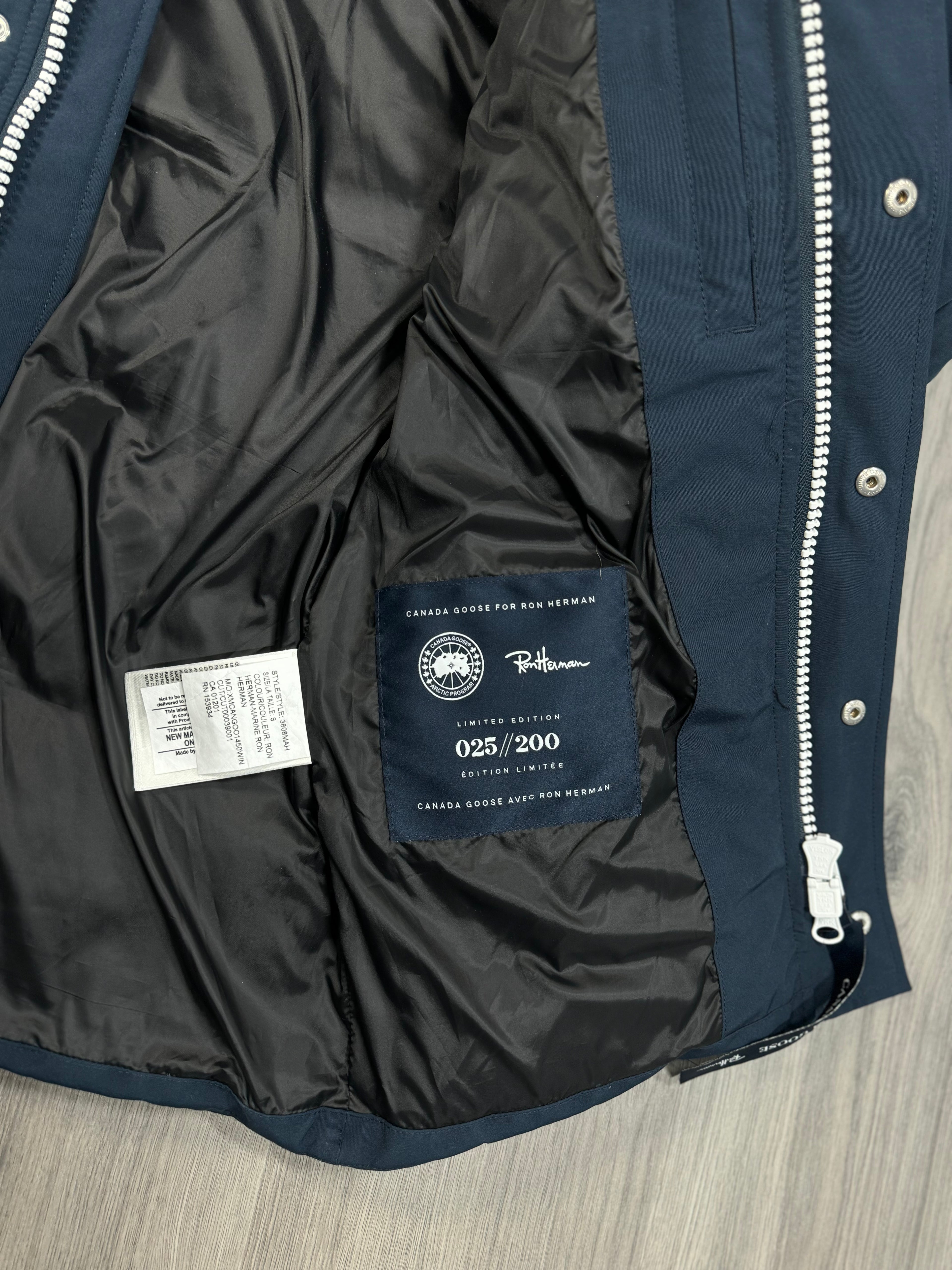 Canada Goose Ron Herman Wyndham Parka