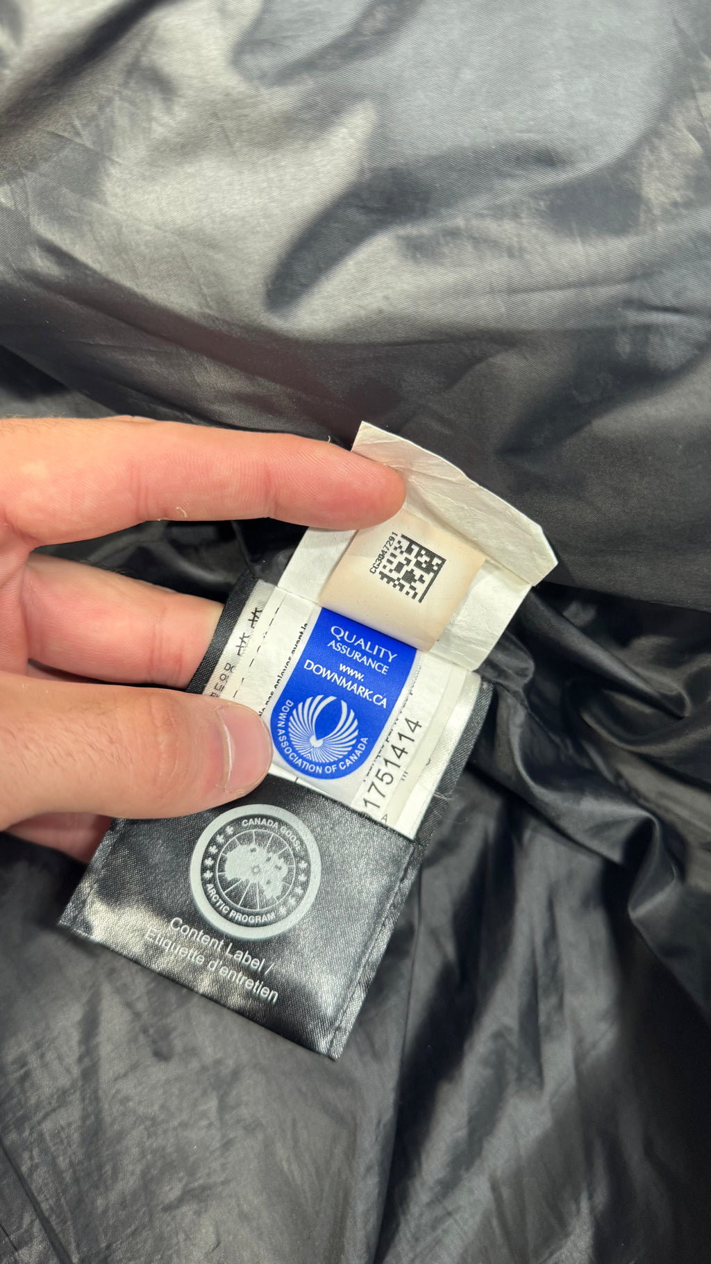Canada Goose Black Badge Black Wyndham Parka