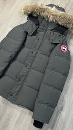 Canada Goose Graphite Wyndham Parka
