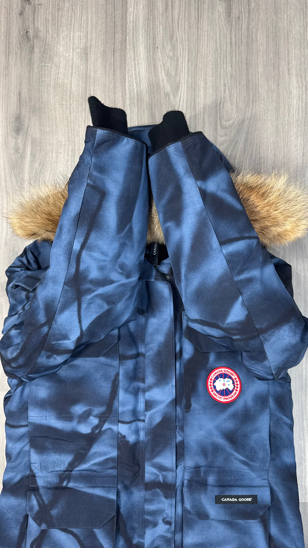 Canada Goose Women’s Expedition Abstract Camo Parka