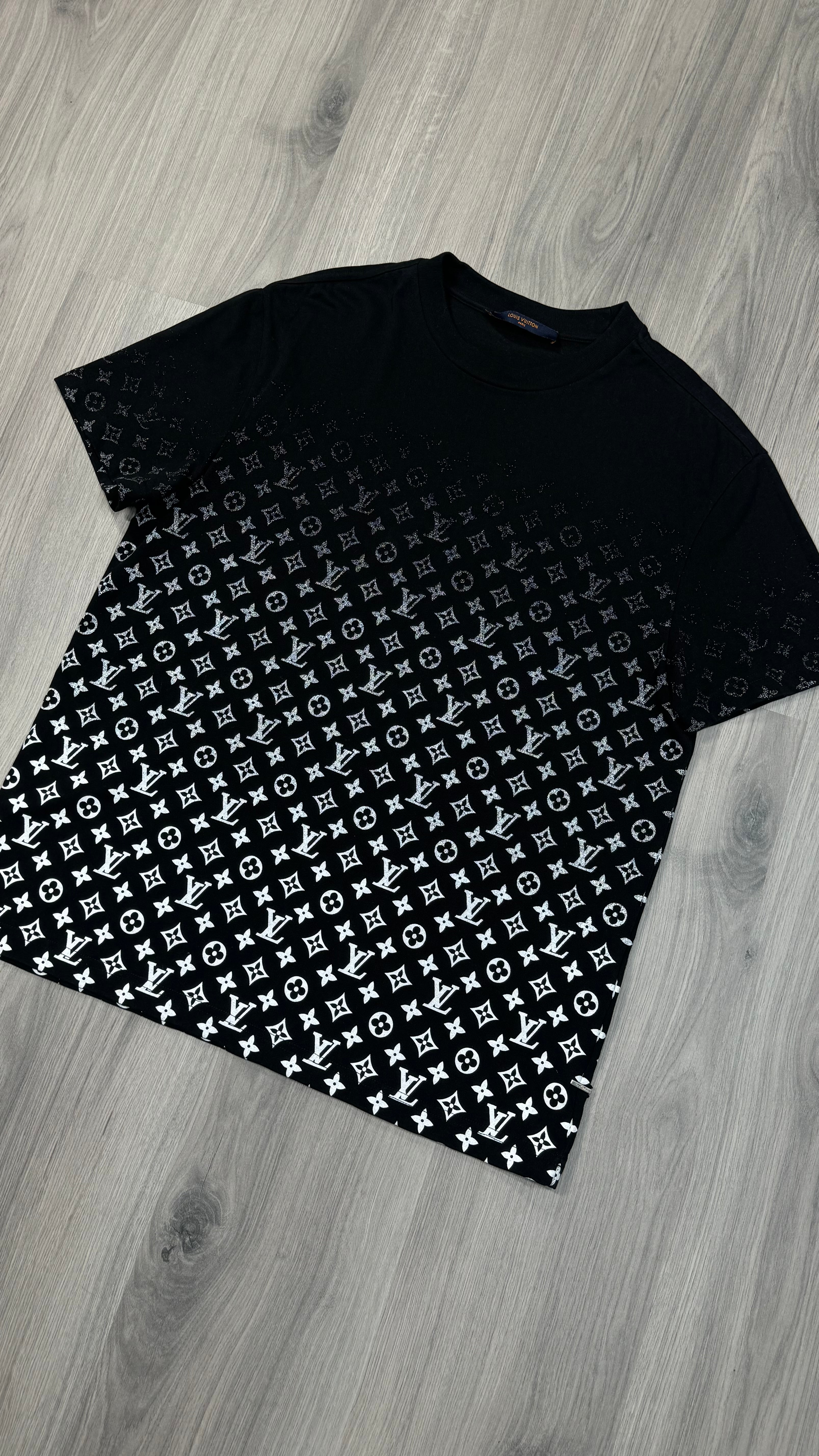 Louis Vuitton Black Gradient T-shirt