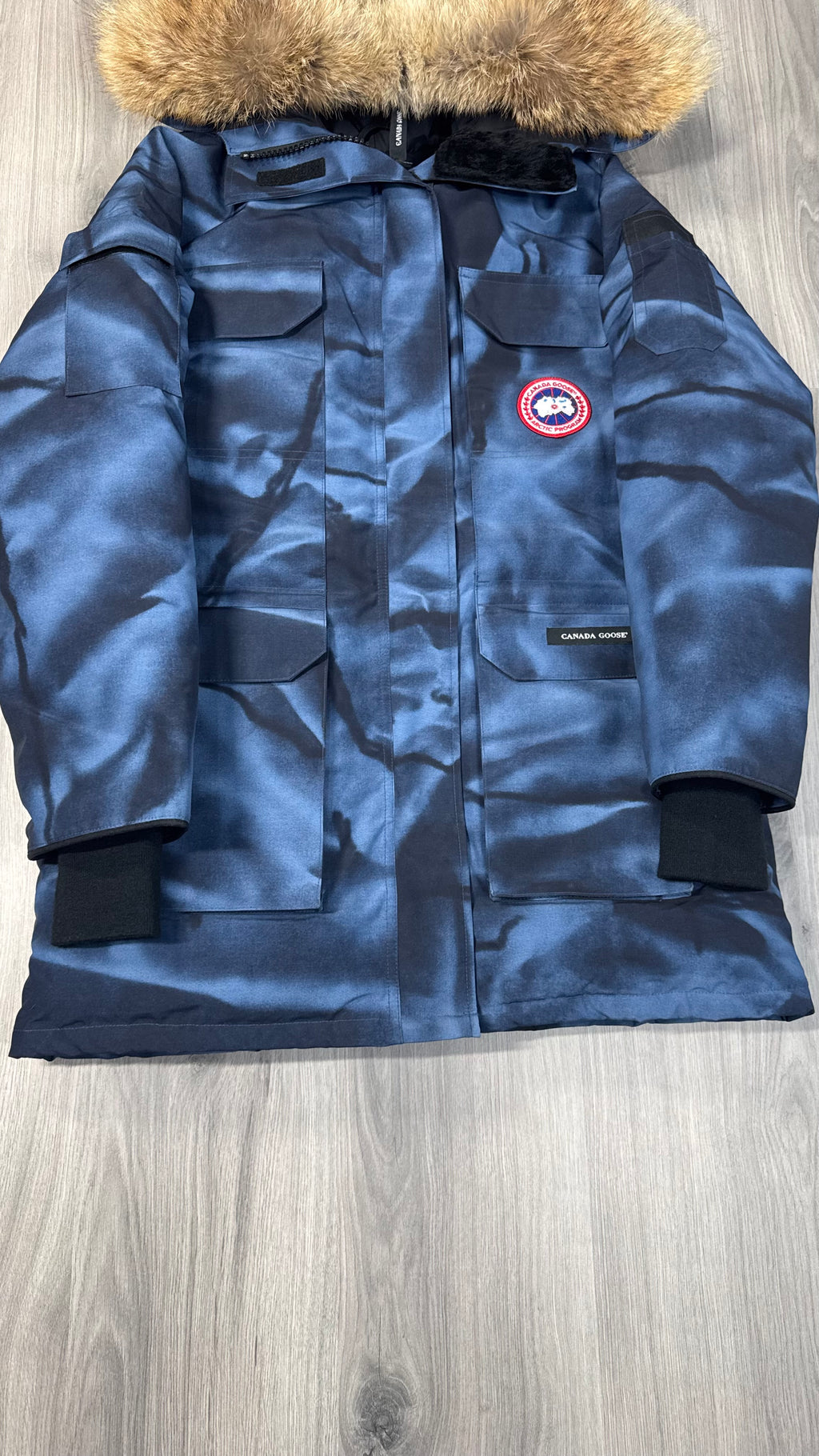 Canada Goose Women’s Expedition Abstract Camo Parka