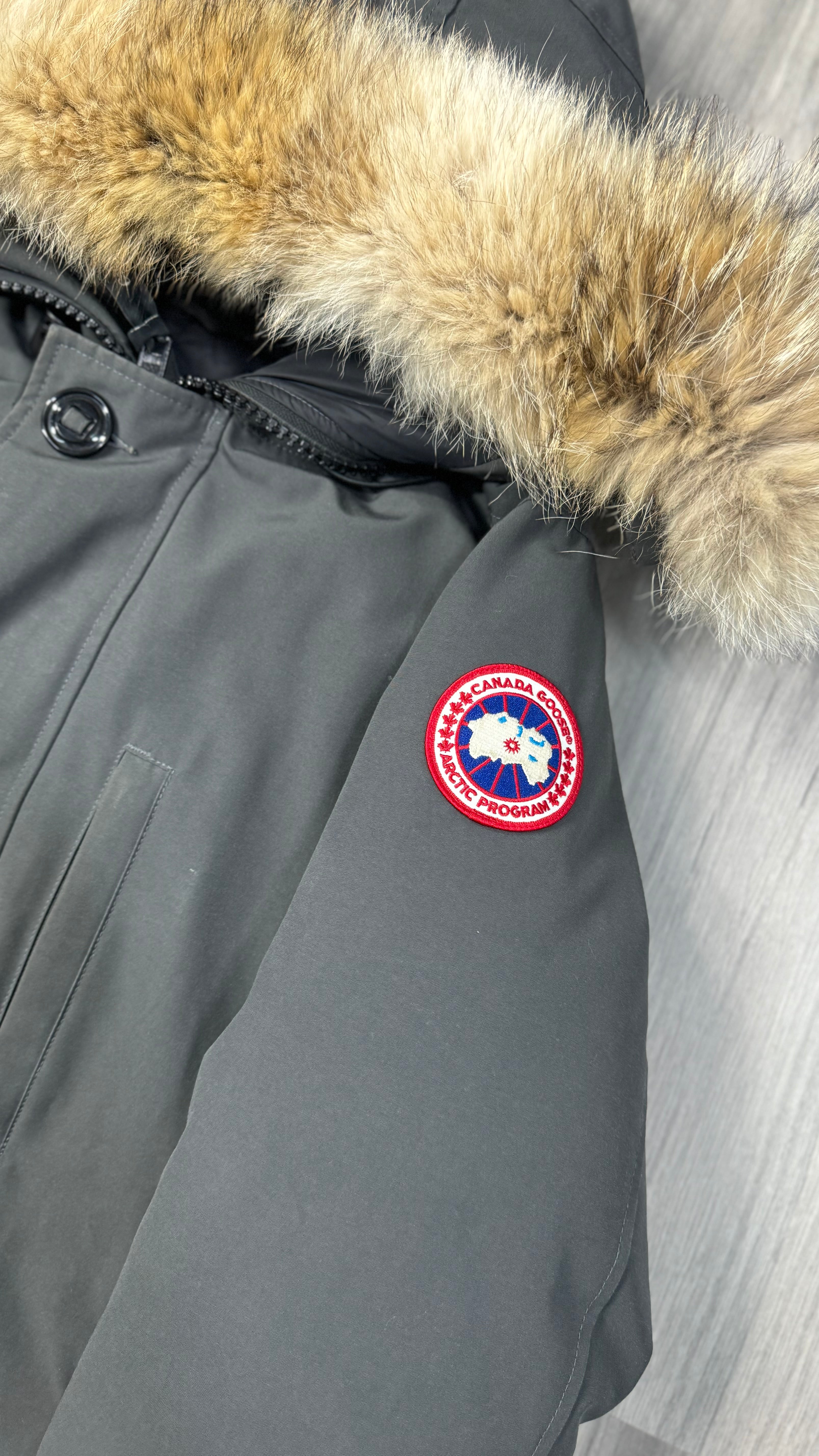 Canada Goose Graphite Grey Chateau Parka