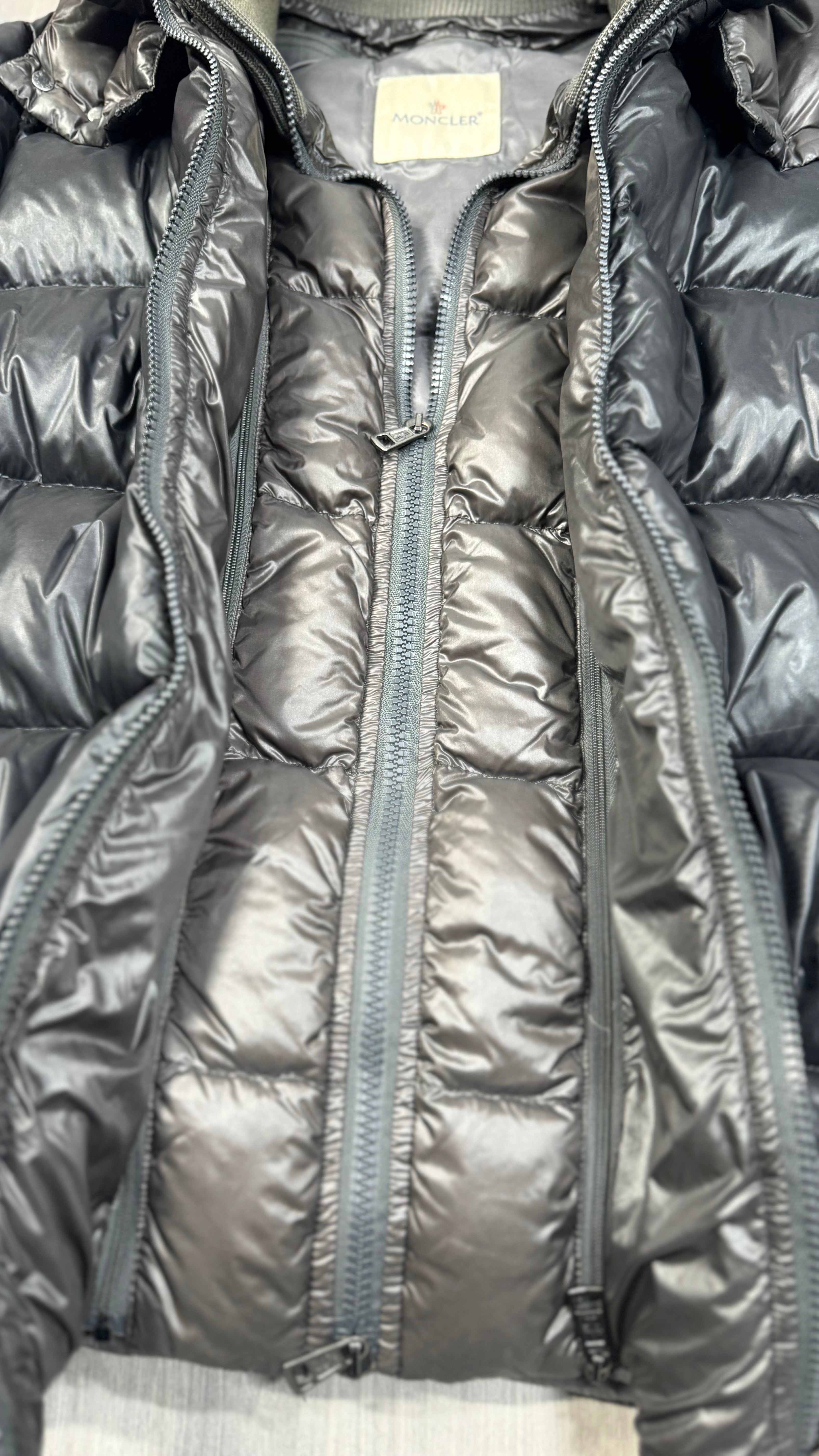 Moncler Black Zyn Short Down Jacket