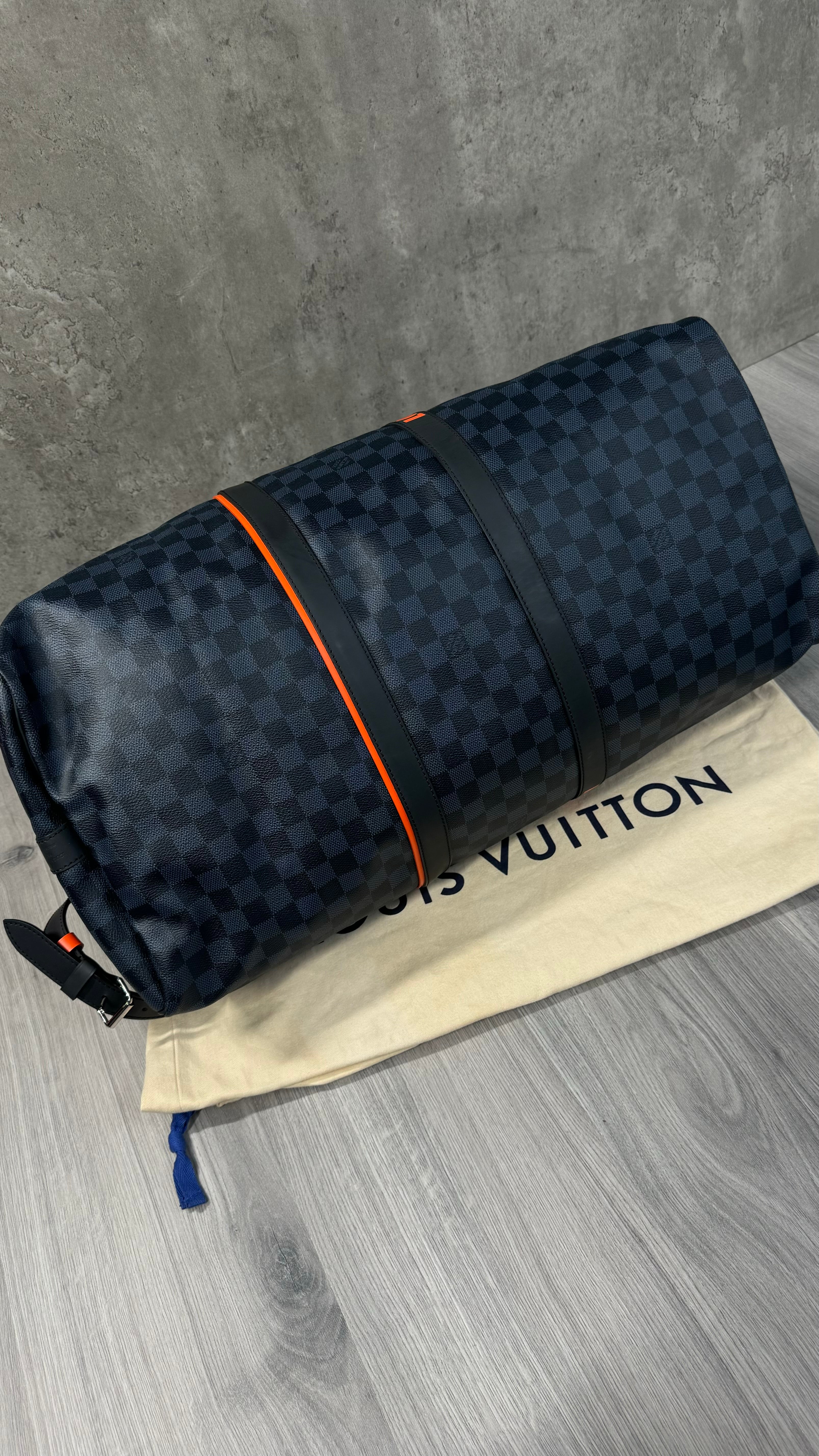 Louis Vuitton Damier Cobalt Race Keepall Bandoulière 55