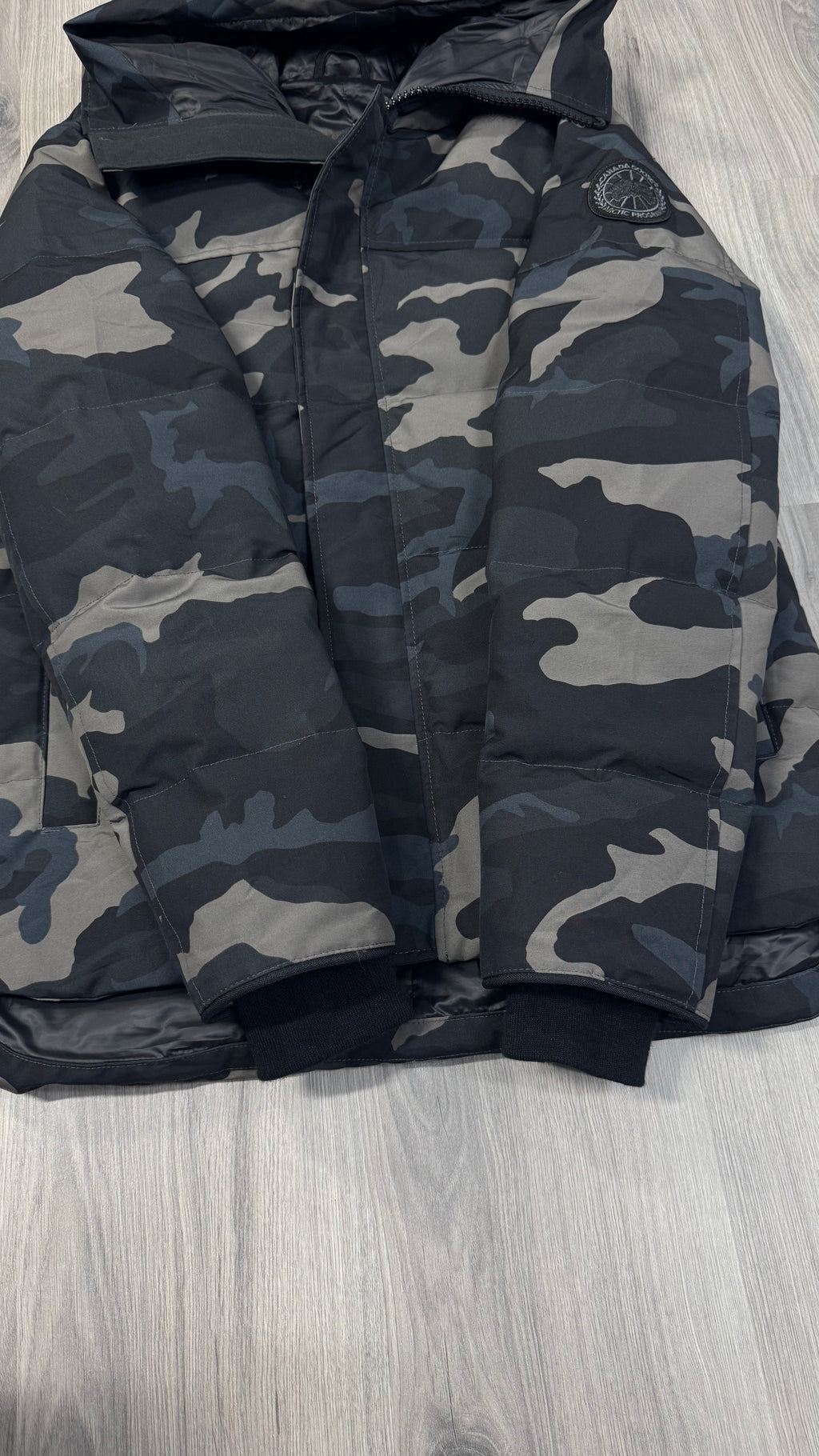 Canada Goose Black Badge Black Camo MacMillan