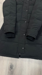 Canada Goose Women’s Black badge Black Shelburne parka