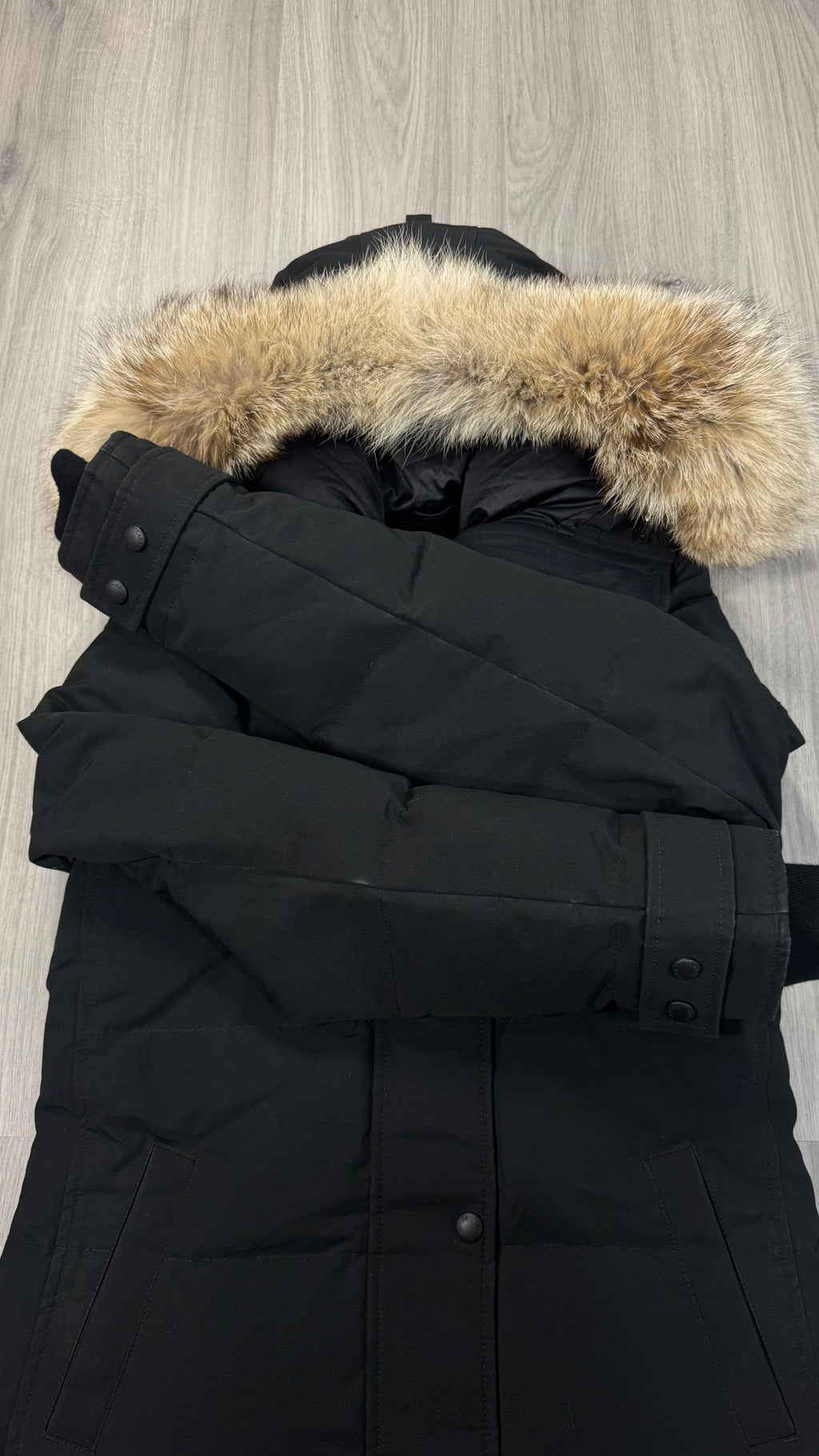 Canada Goose Women’s Black badge Black Shelburne parka