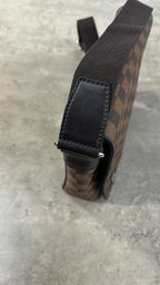 Louis Vuitton Brown Damier PM messenger bag￼