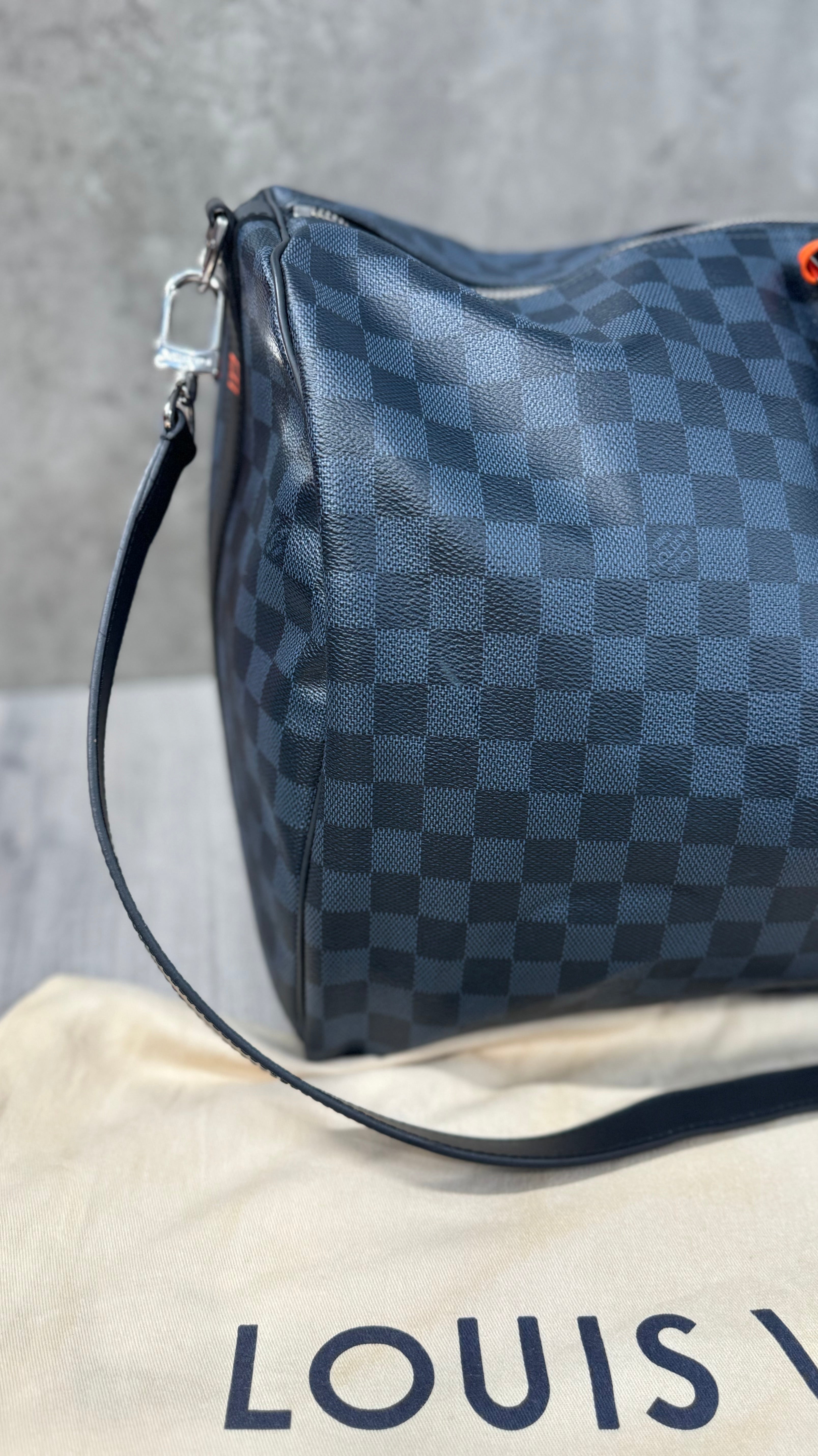 Louis Vuitton Damier Cobalt Race Keepall Bandoulière 55