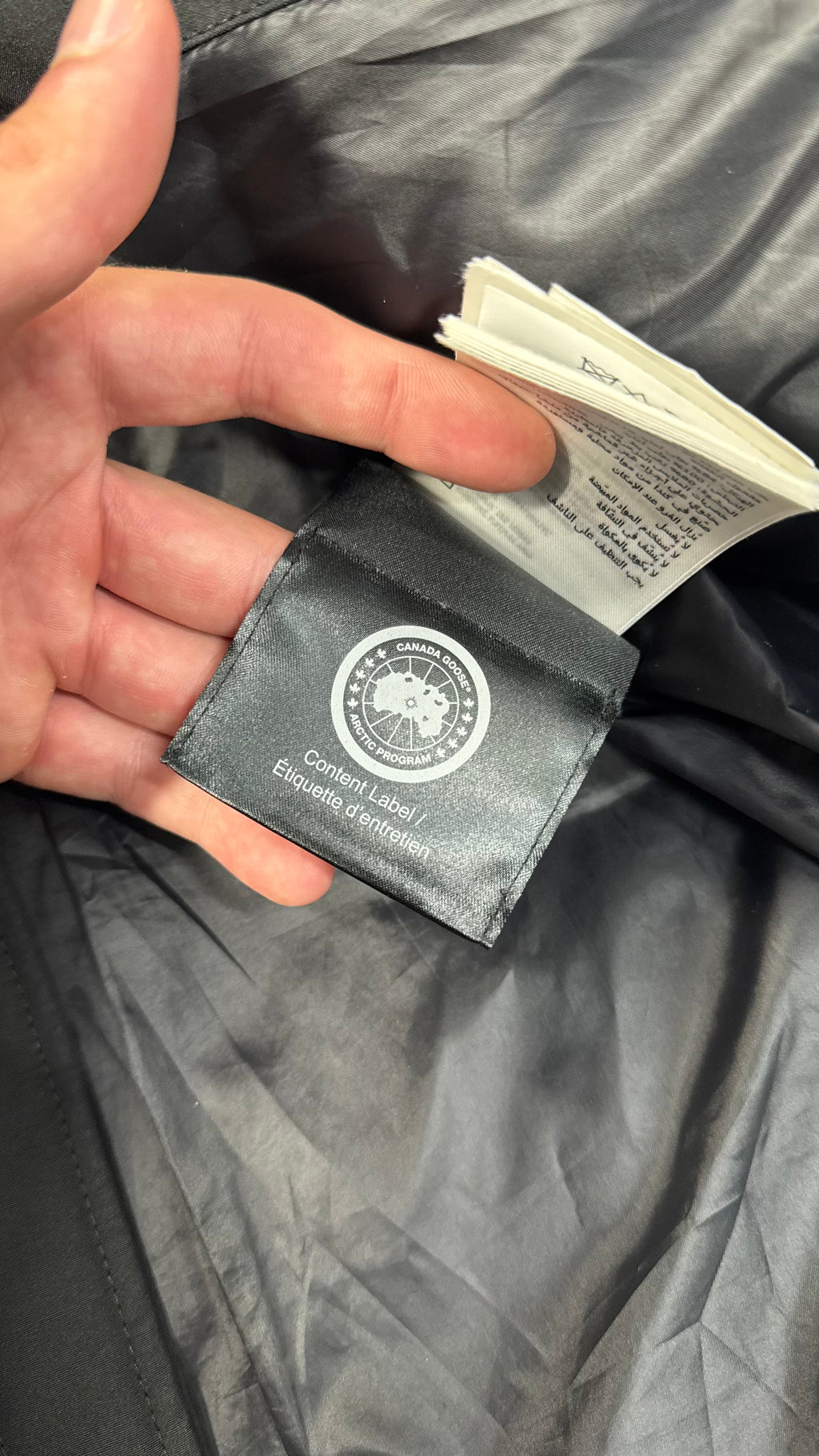 Canada Goose Black Badge Black Wyndham Parka