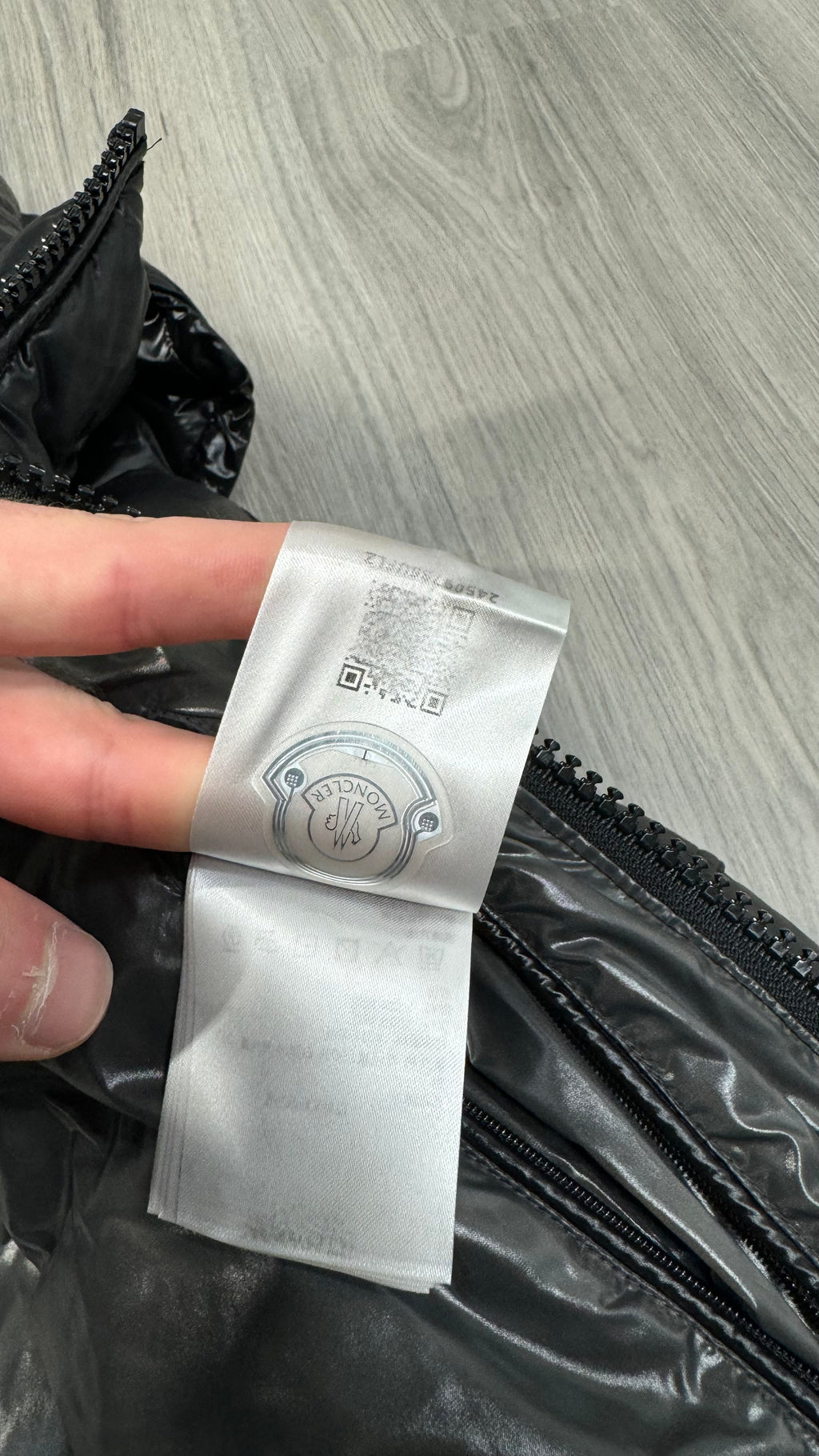Moncler Black Maya