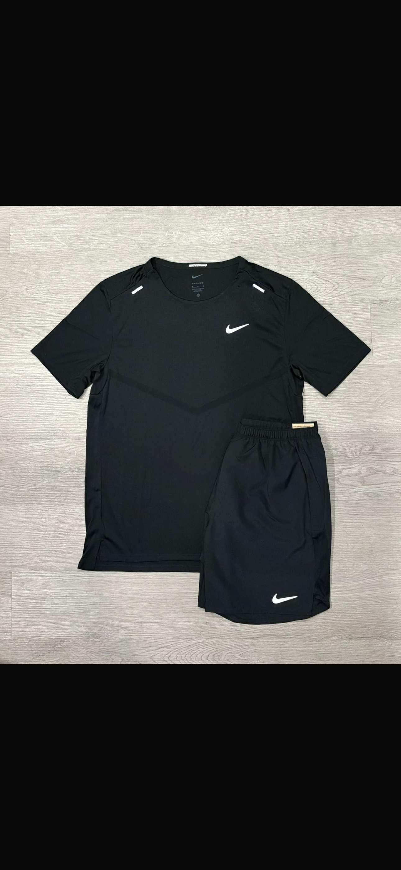 Nike Black Rise T-shirt and shorts set