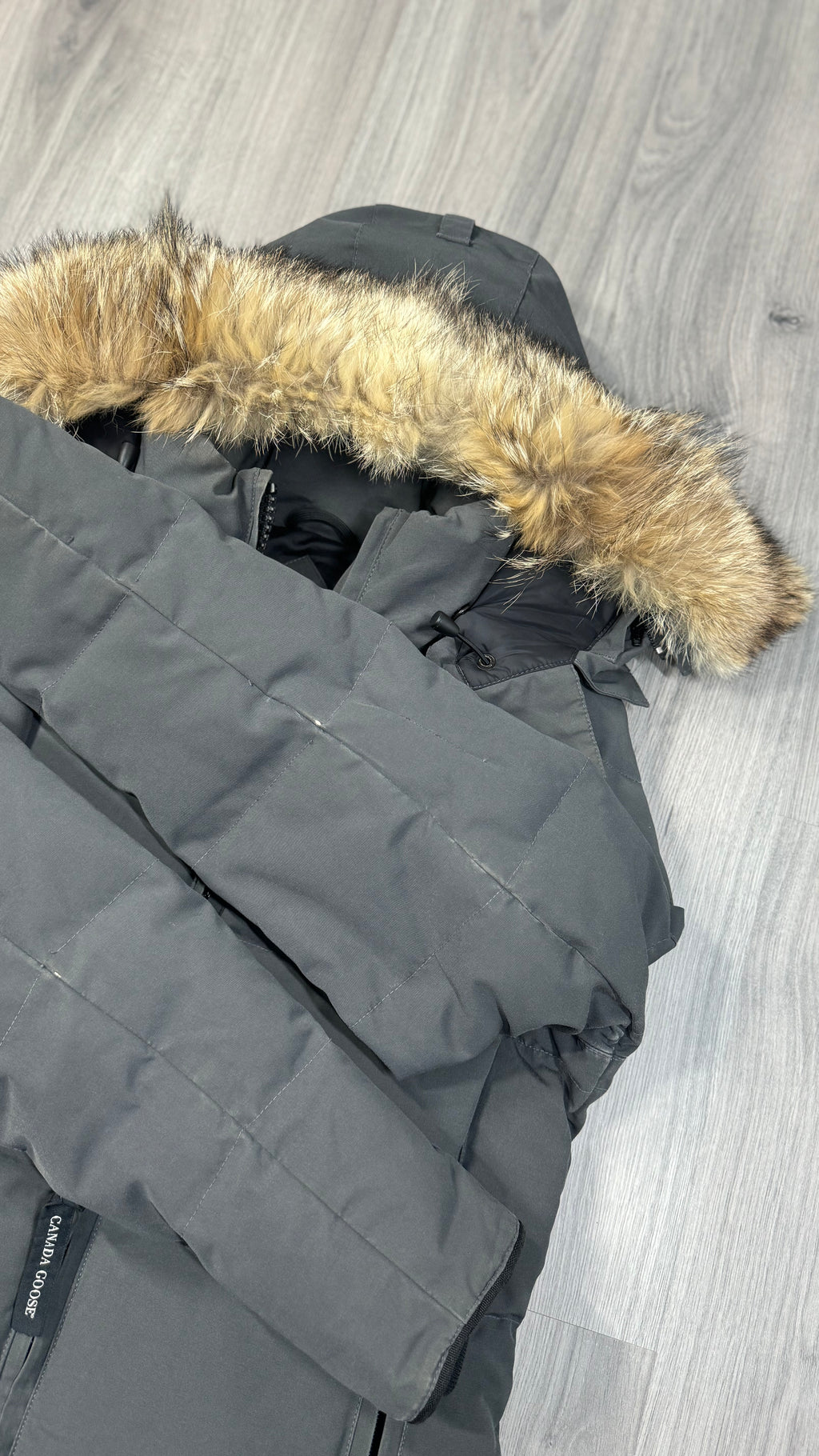 Canada Goose Women’s Graphite Grey Chelsea Parka