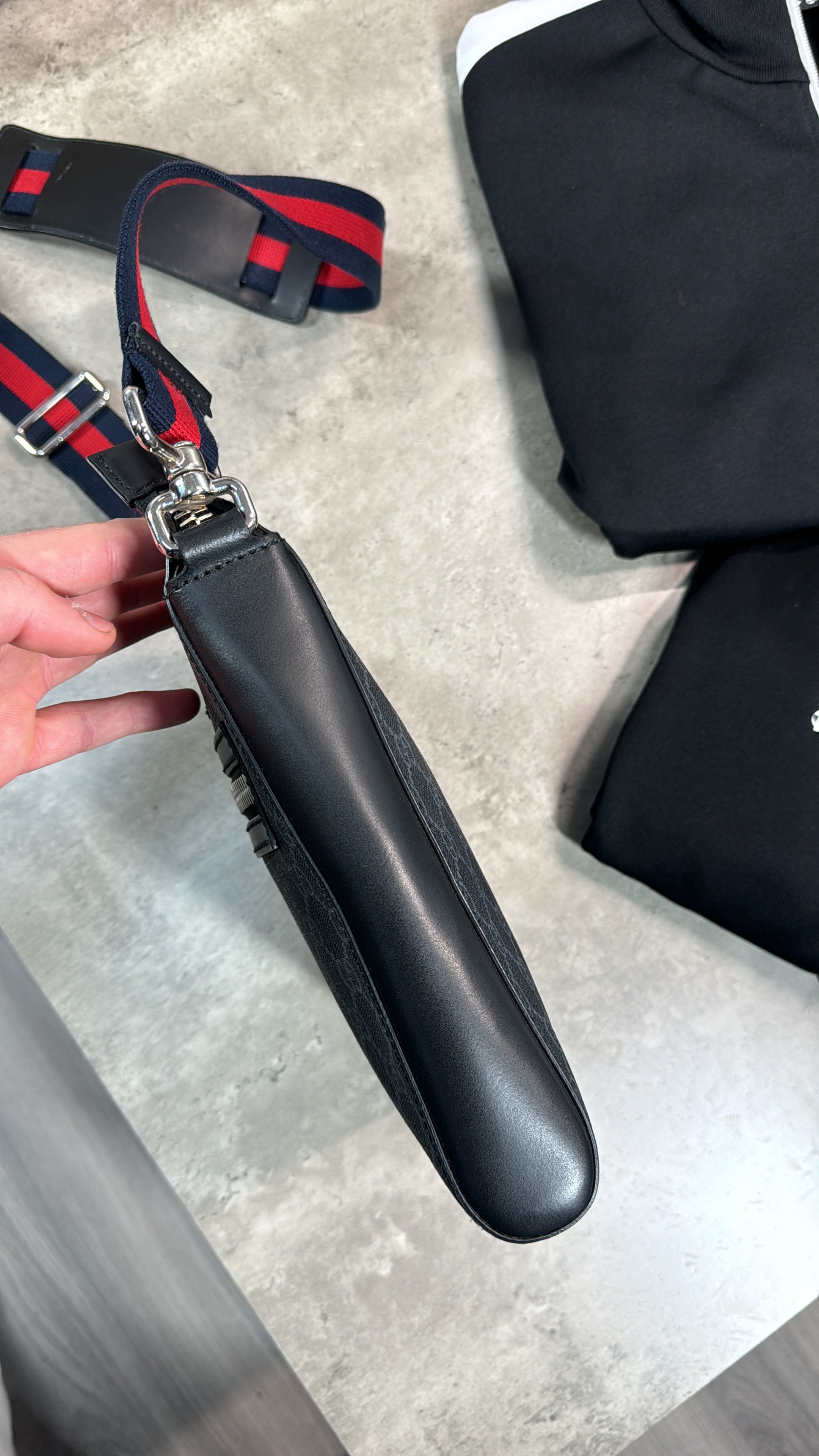 Gucci Supreme Messenger Bag