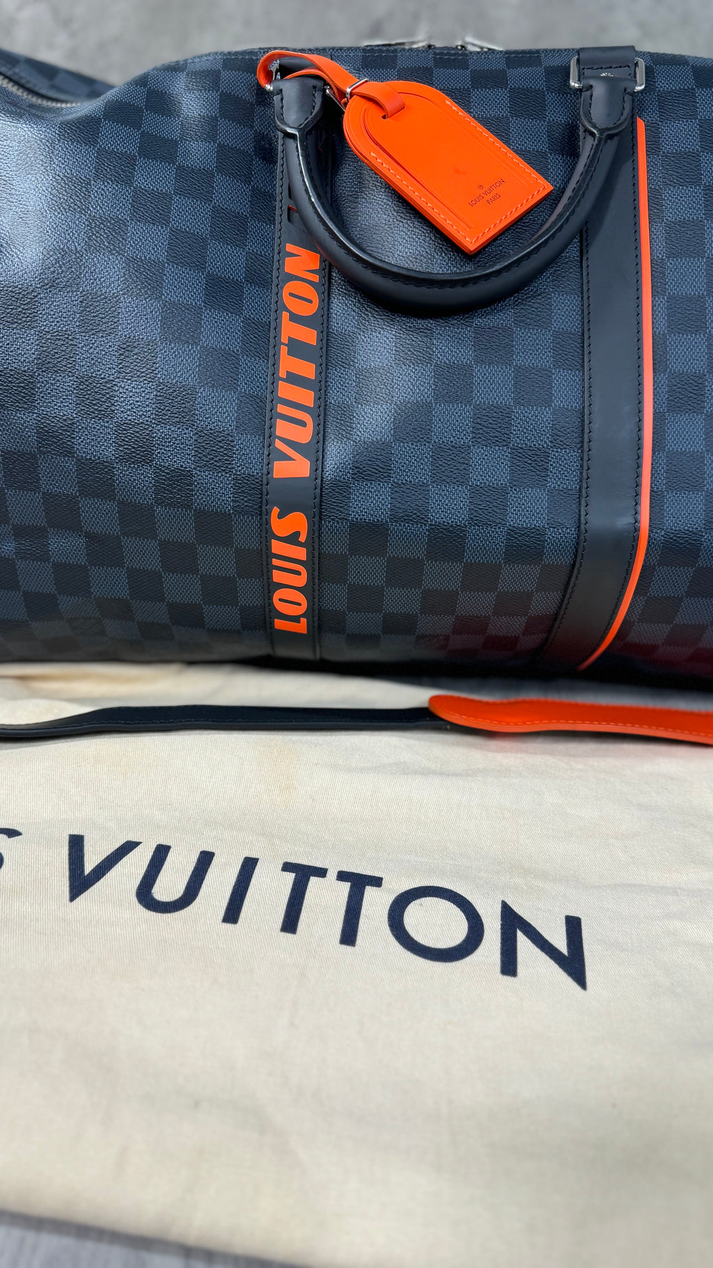 Louis Vuitton Damier Cobalt Race Keepall Bandoulière 55