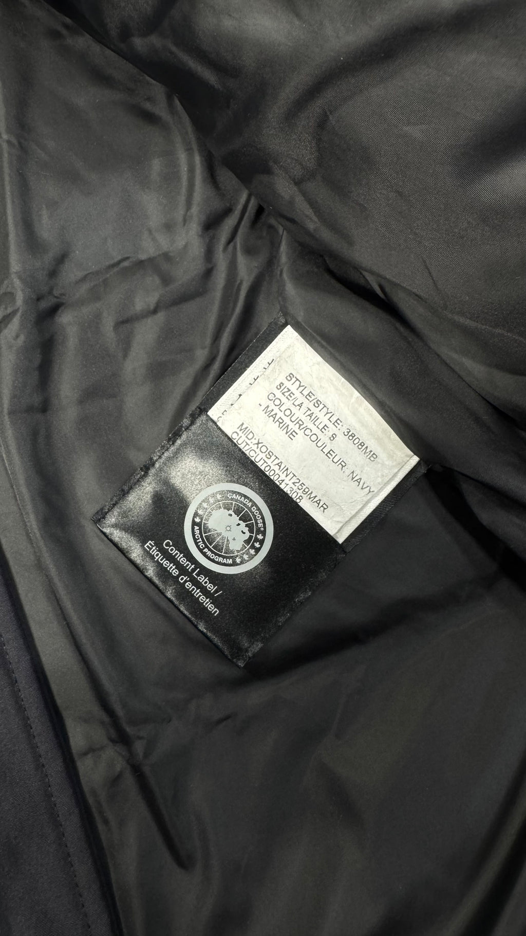 Canada Goose Marine Navy Black Badge Wyndham Parka