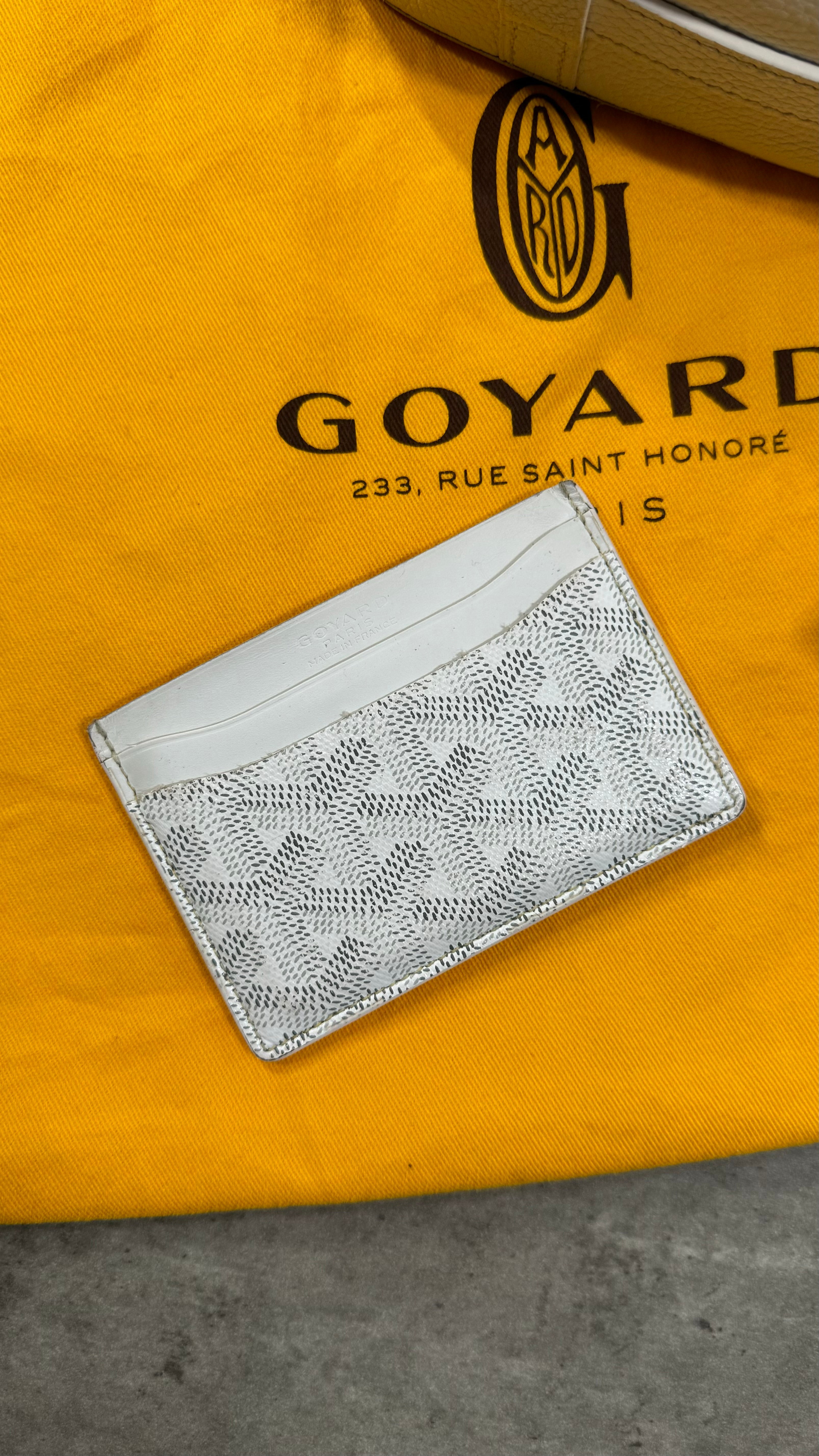 Goyard Belvedere PM Messenger Bag In White With Card Holder