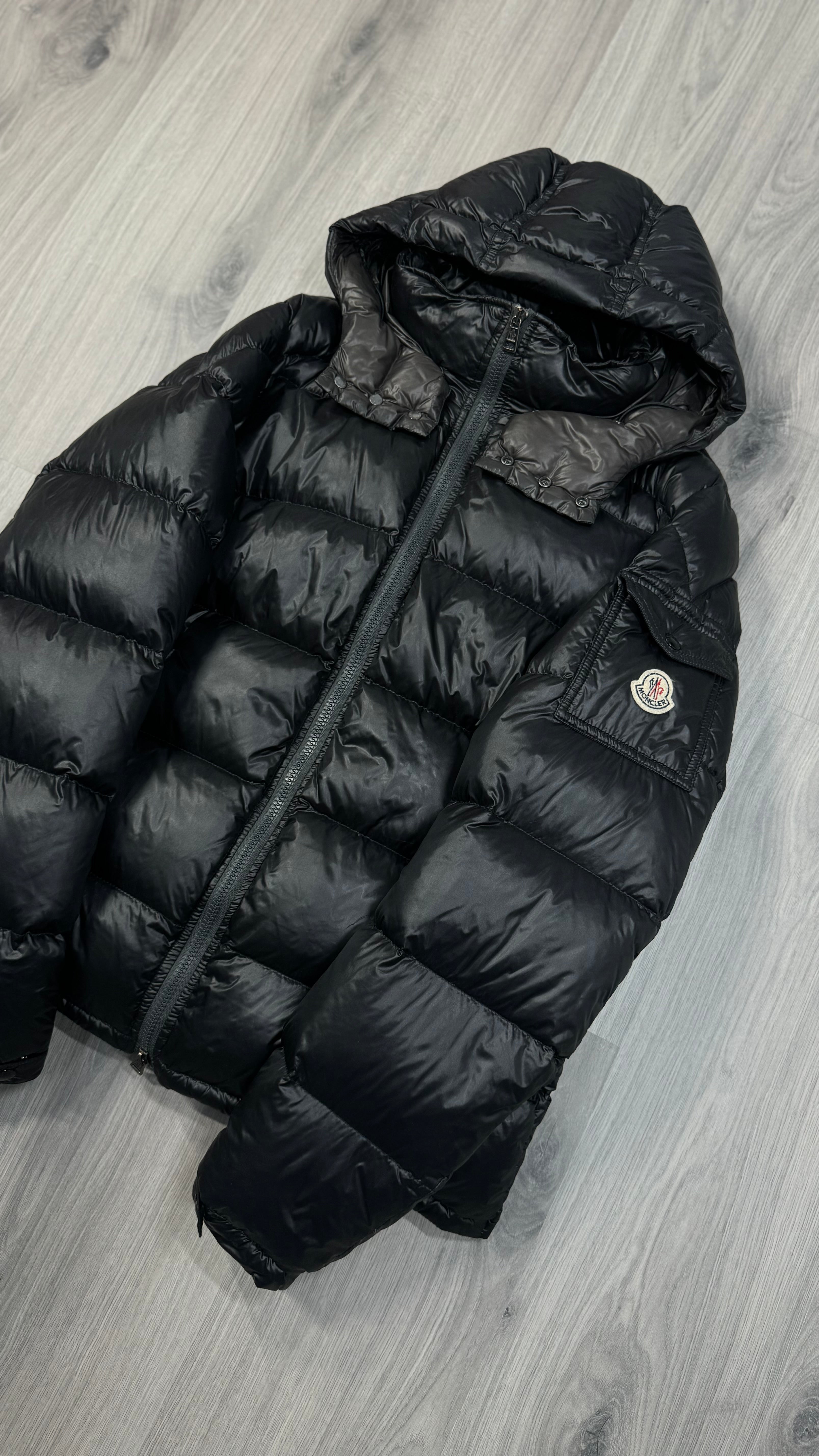 Moncler Black Zyn Short Down Jacket