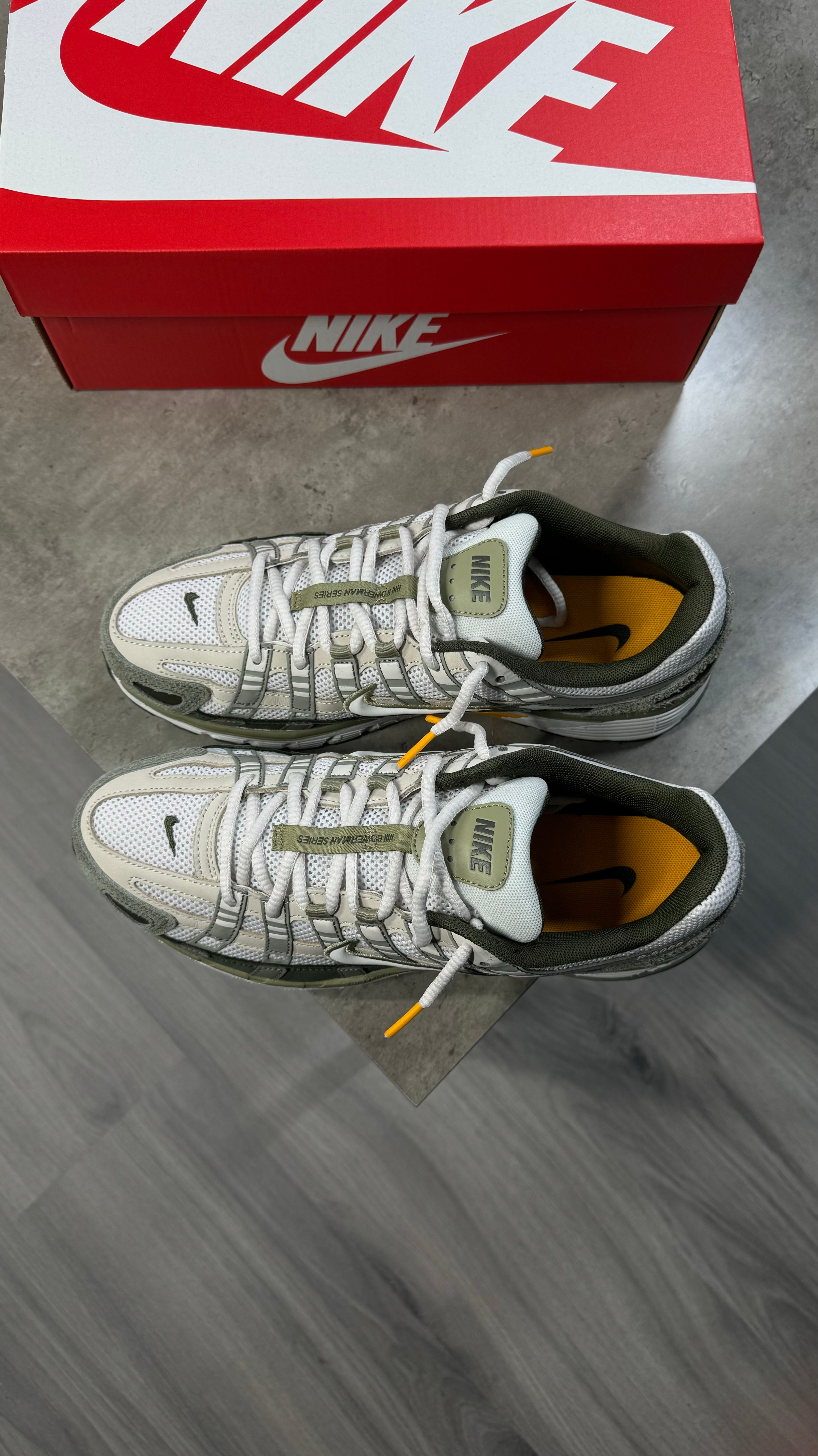 Nike P-6000 Light Army Cargo Khaki