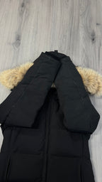 Canada Goose Women’s Black Chelsea Parka