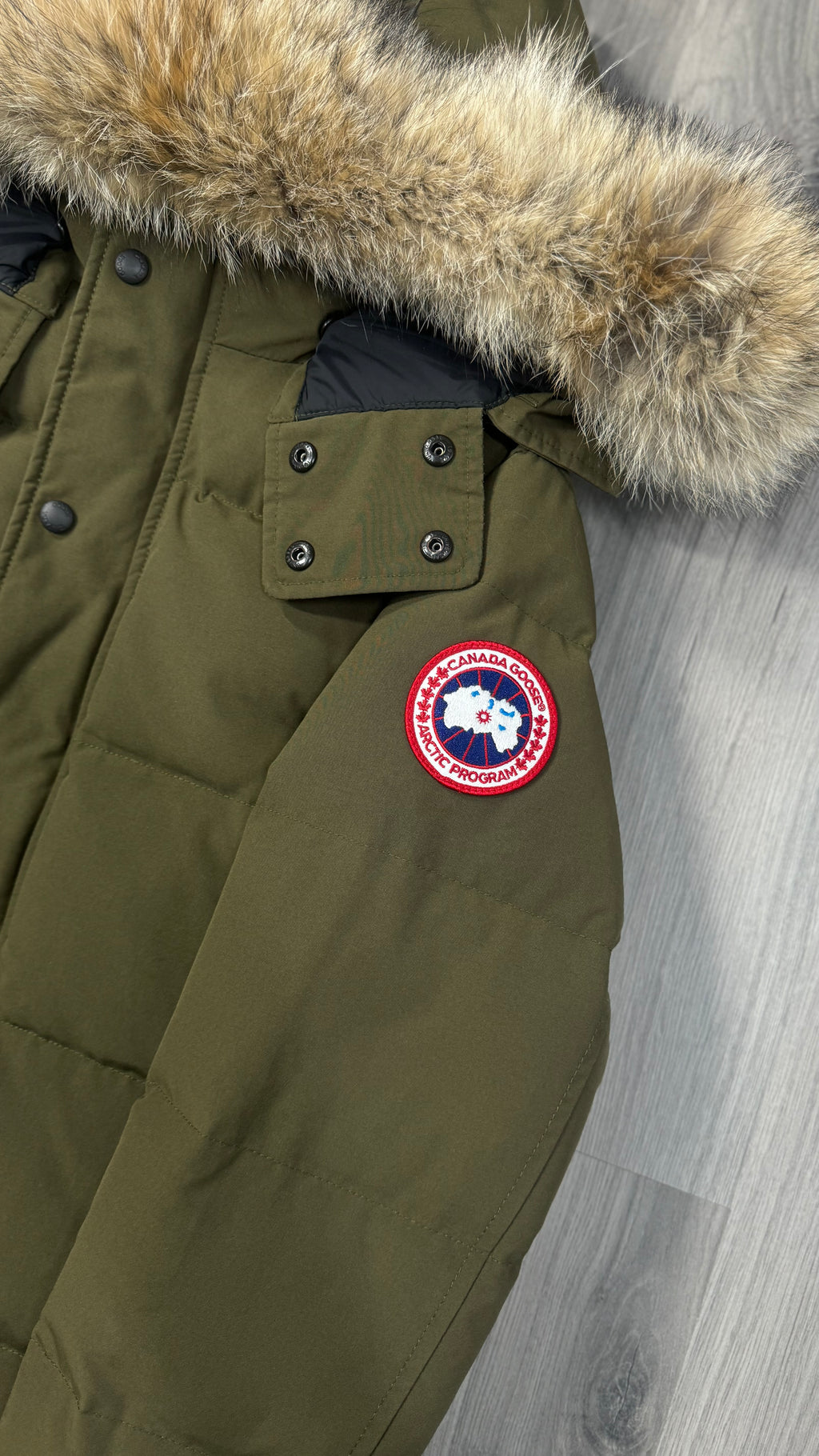 Canada Goose Khaki Wyndham Parka
