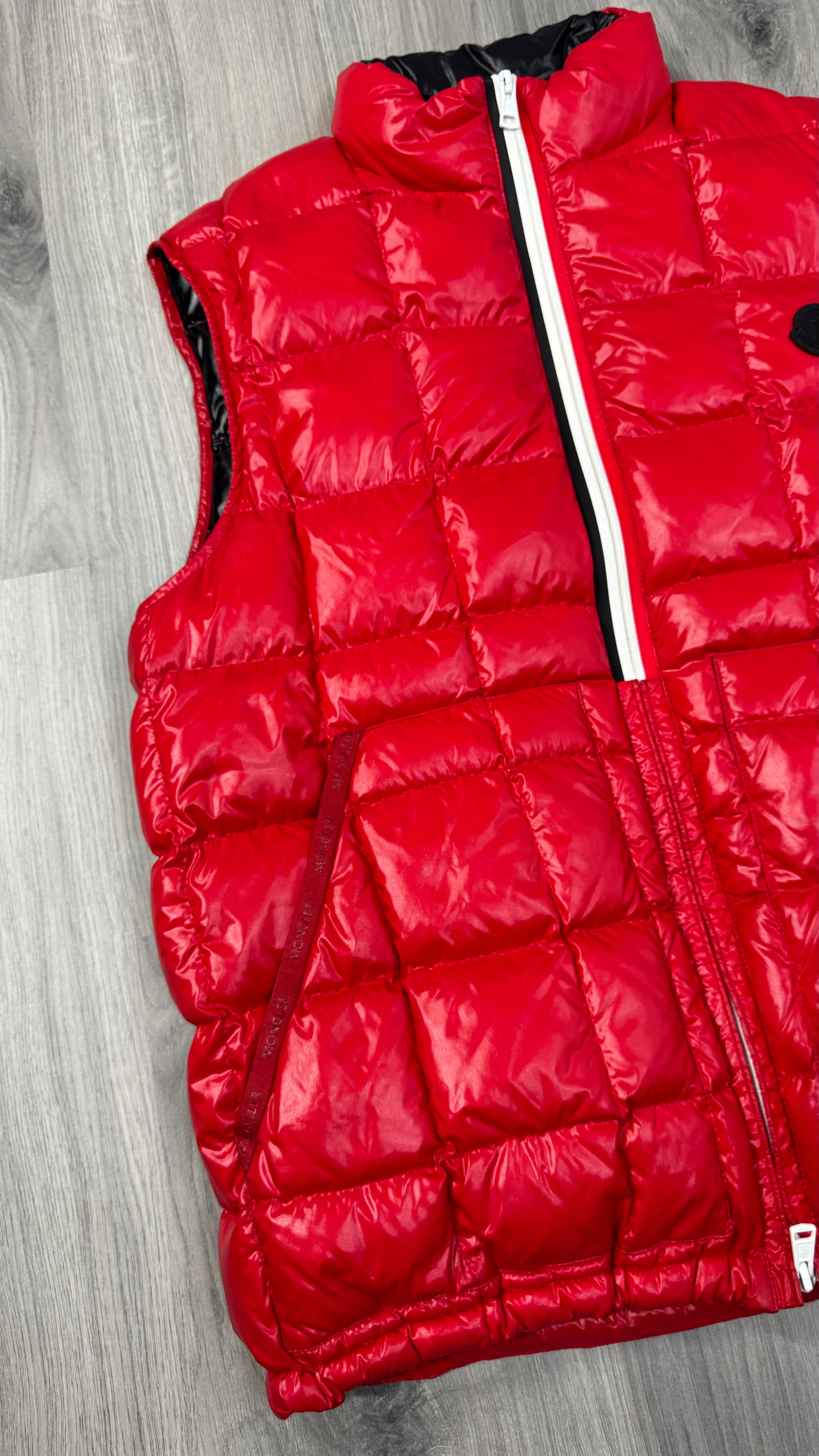 Moncler Denain Puffer Red Gilet