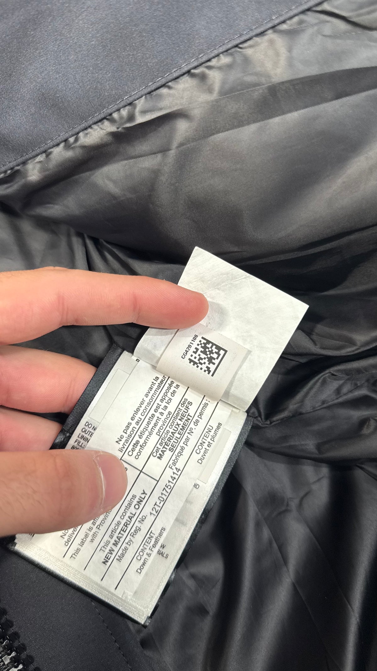 Canada Goose Marine Navy Black Badge Wyndham Parka