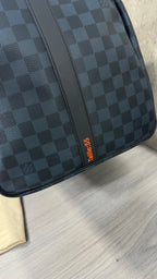 Louis Vuitton Damier Cobalt Race Keepall Bandoulière 55