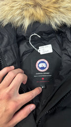 Canada Goose Women’s Black Portland Parka