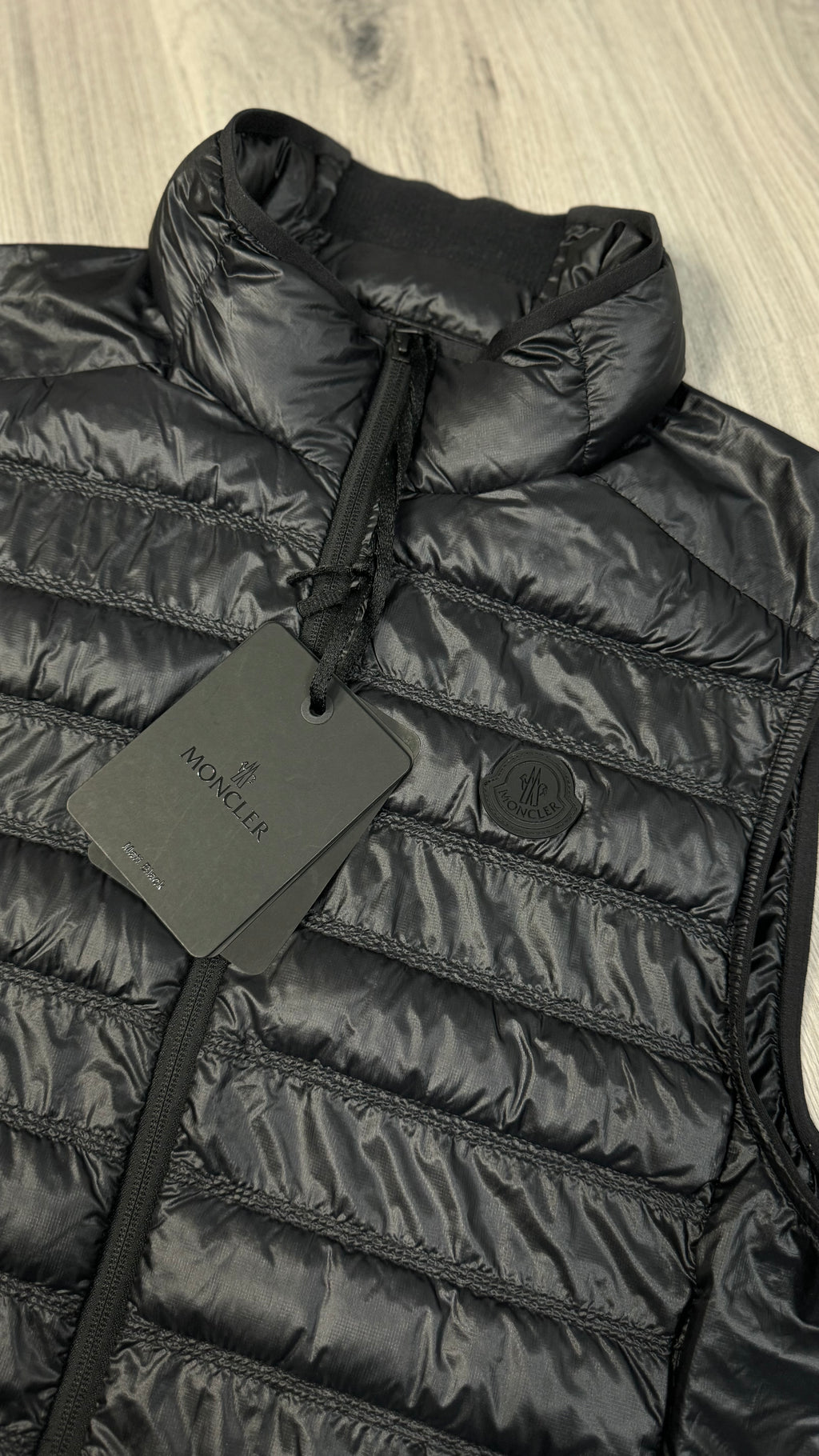 Moncler Black Badge Lautaret down gilet