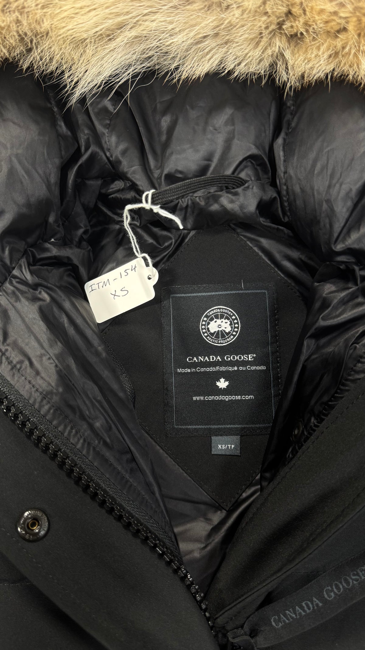Canada Goose Women’s Black badge Black Shelburne parka