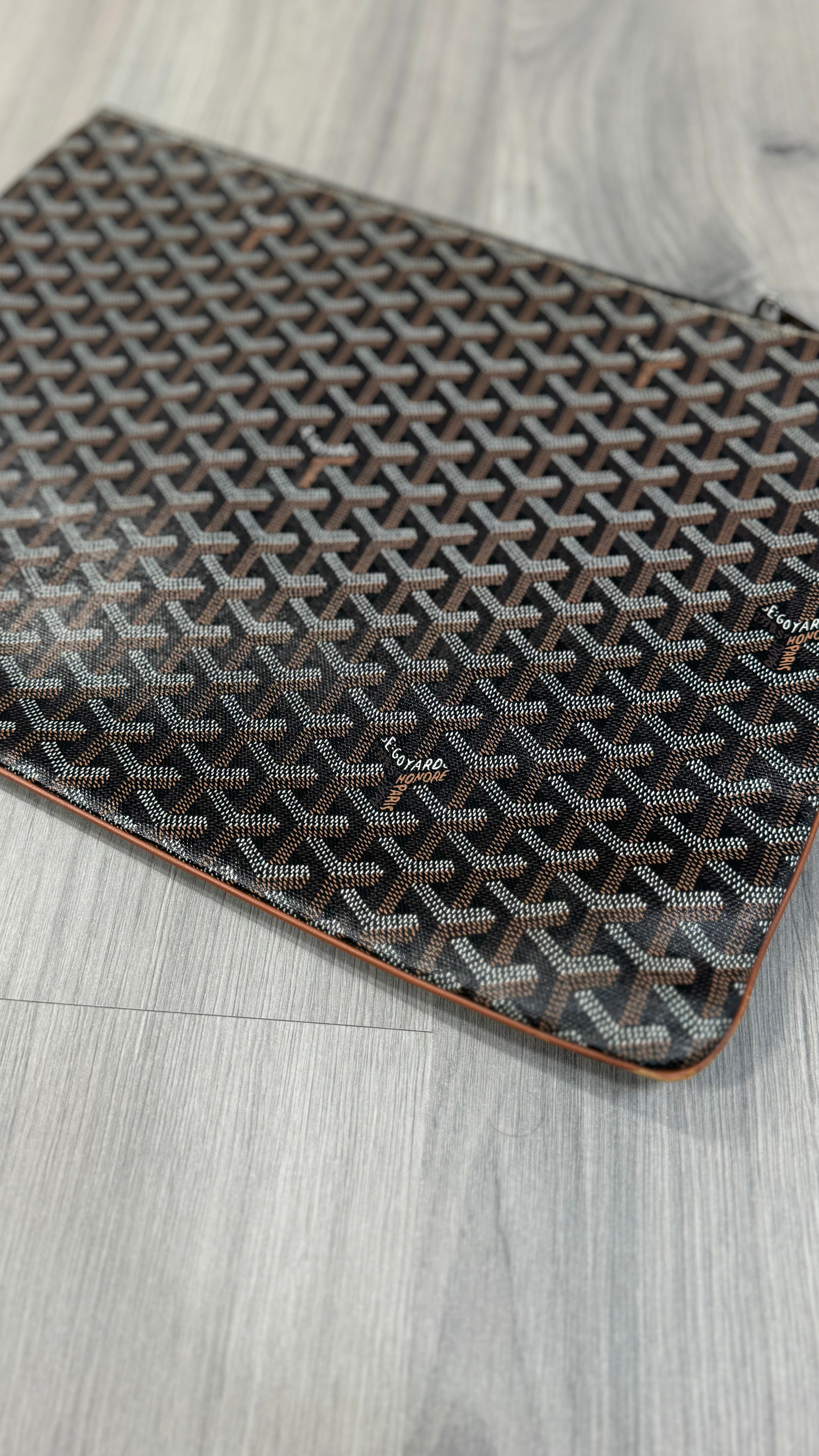 Goyard Senat Pouch MM In Black Canvas