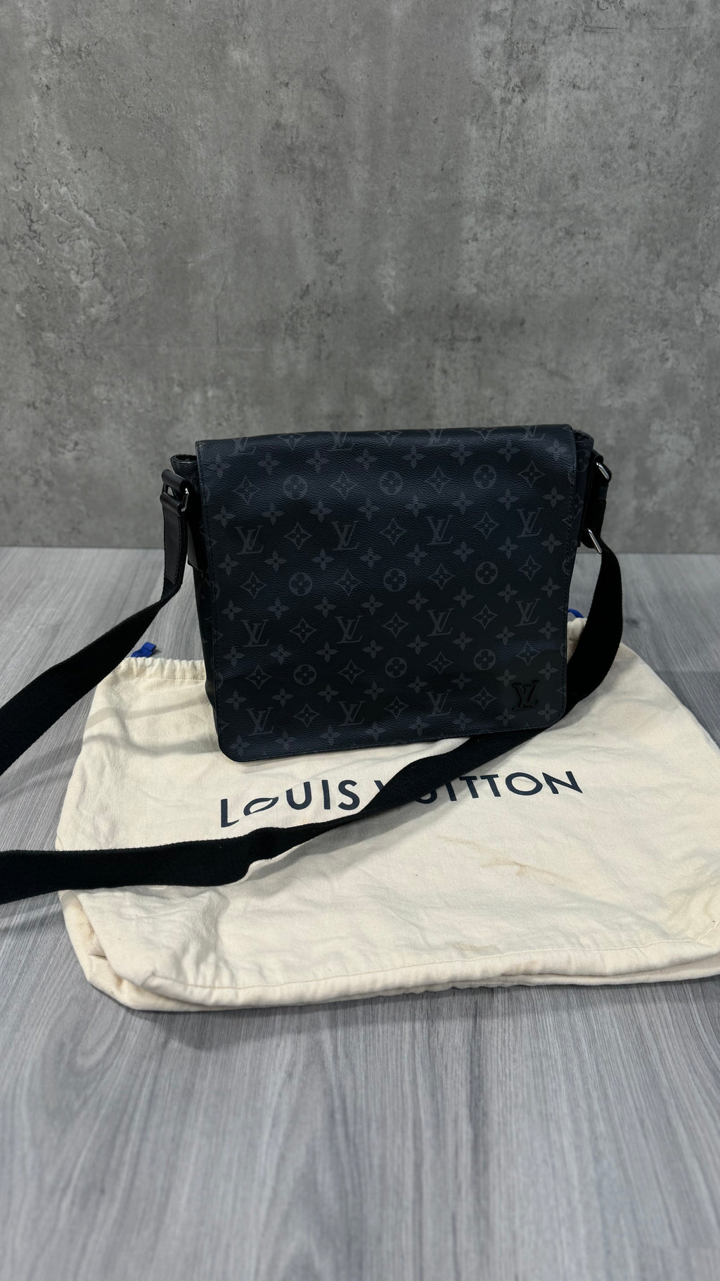 Louis Vuitton Black District Bag MM