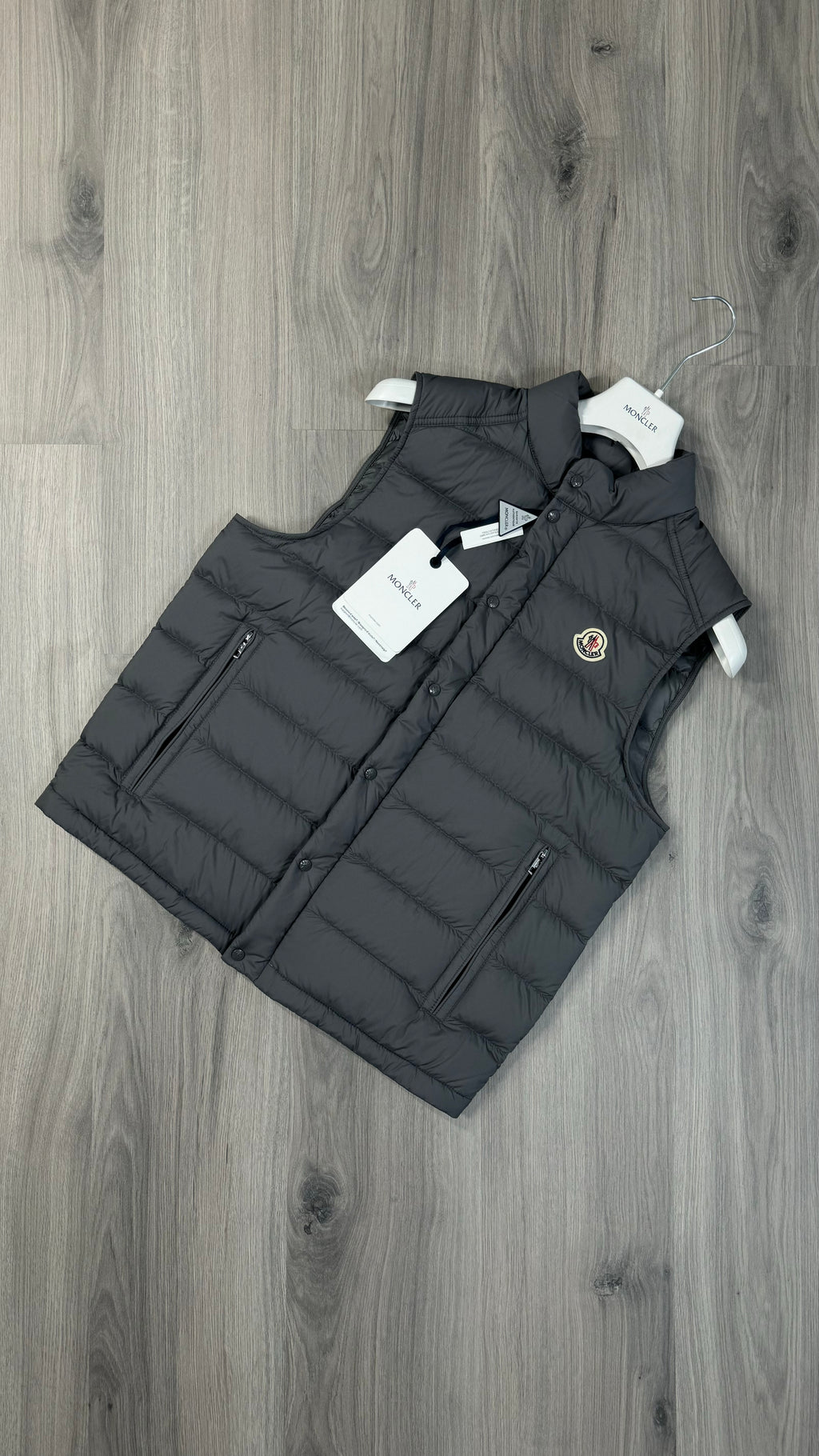 Moncler Barthe Grey Short Down Gilet