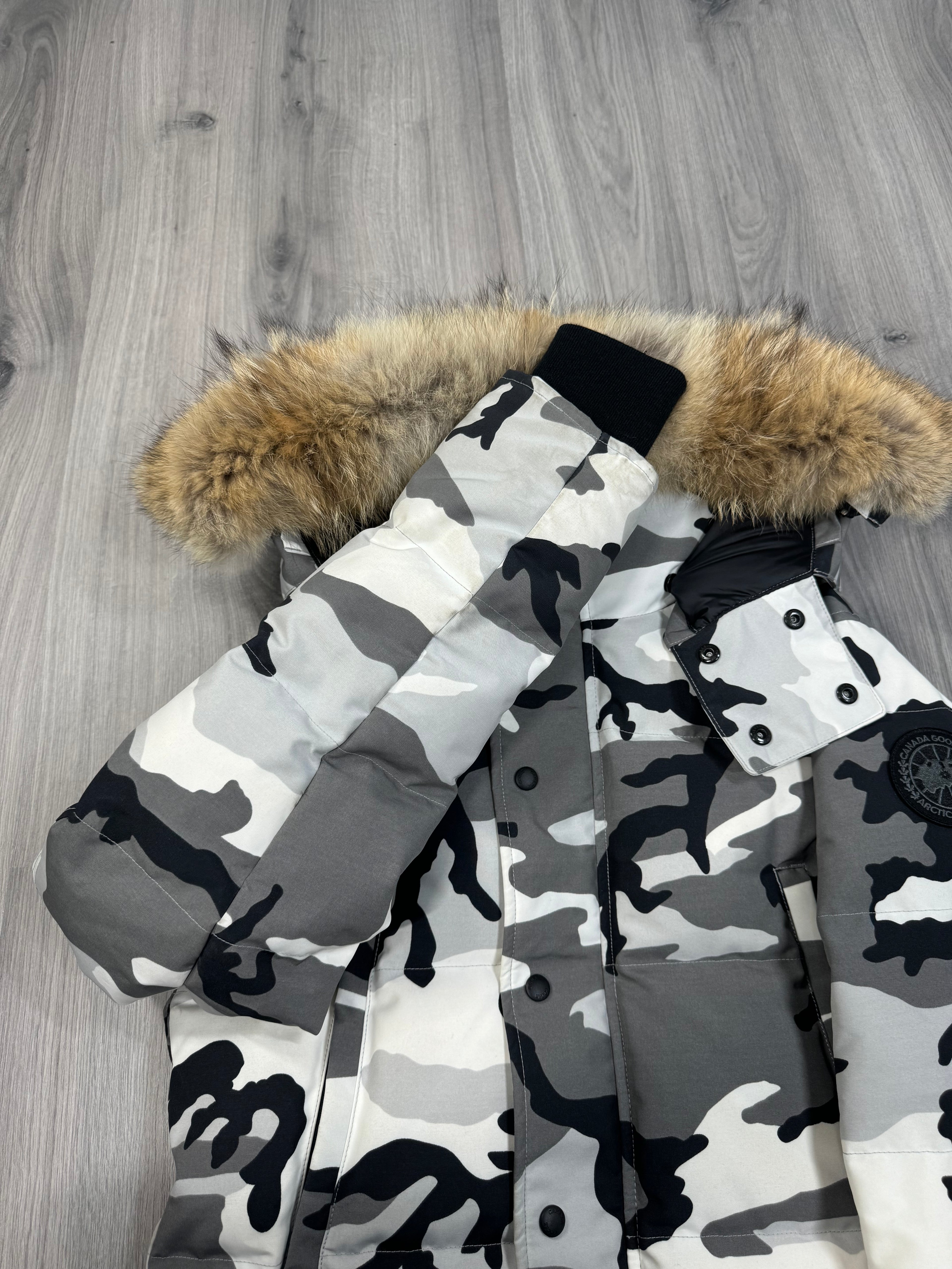 Canada Goose Snow Camo Wyndham Parka