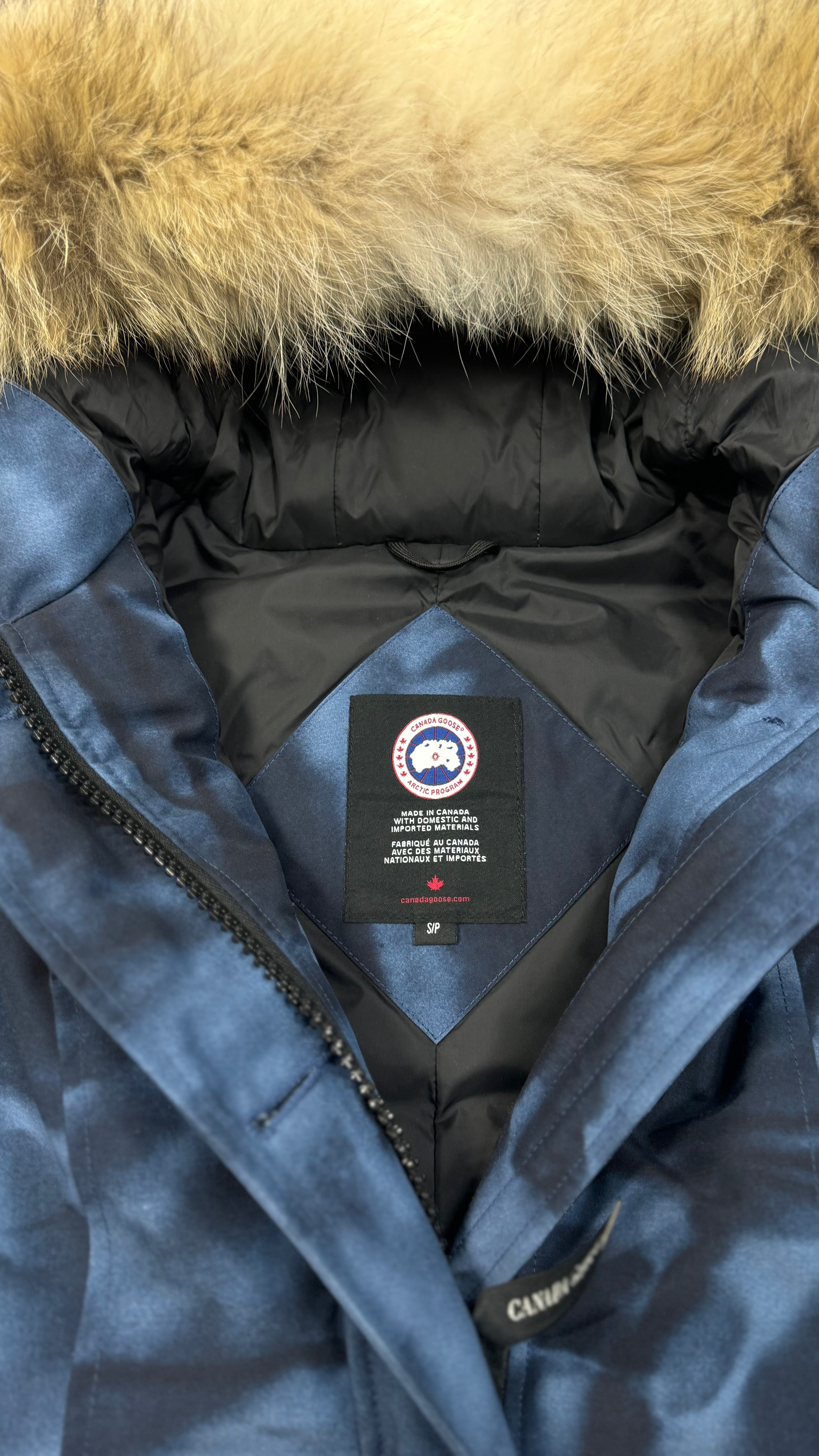 Canada Goose Women’s Abstract Blue Camouflage Rossclair Parka