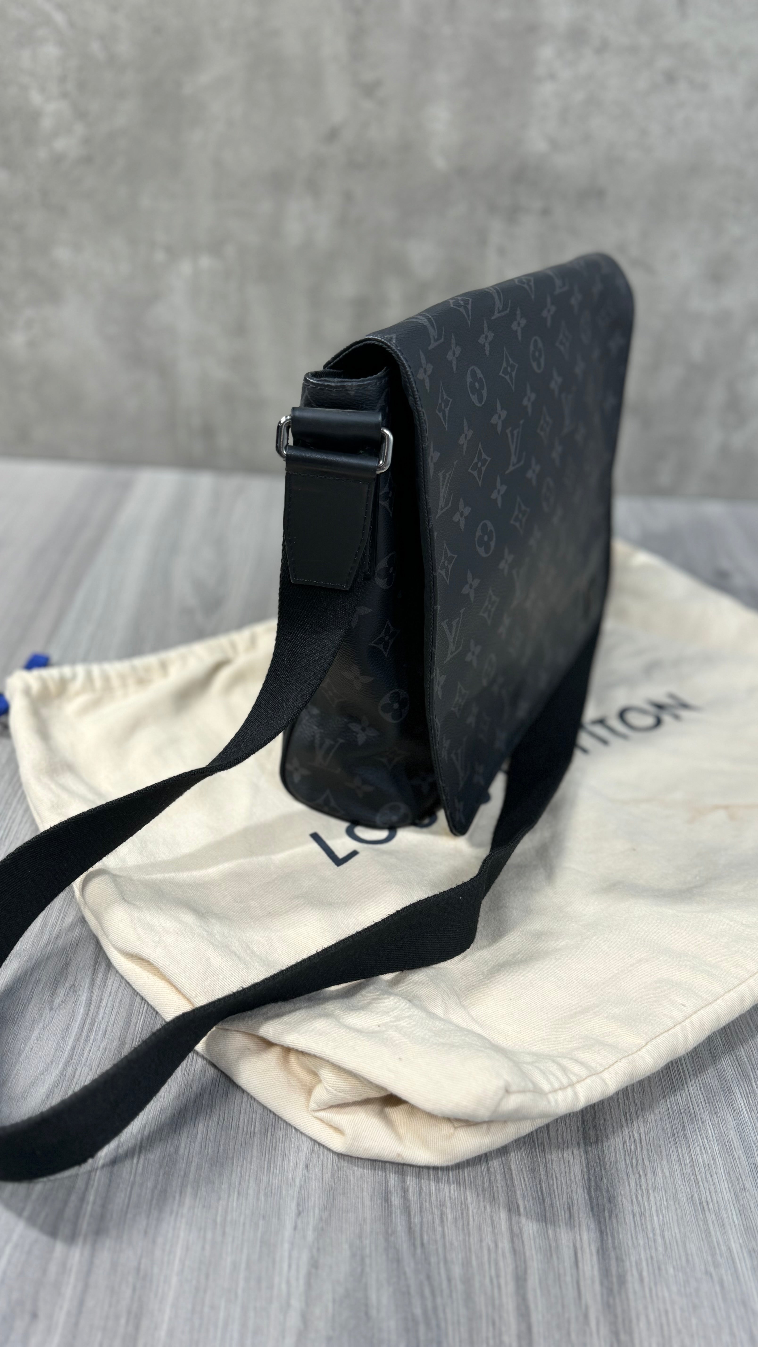 Louis Vuitton Black District Bag MM