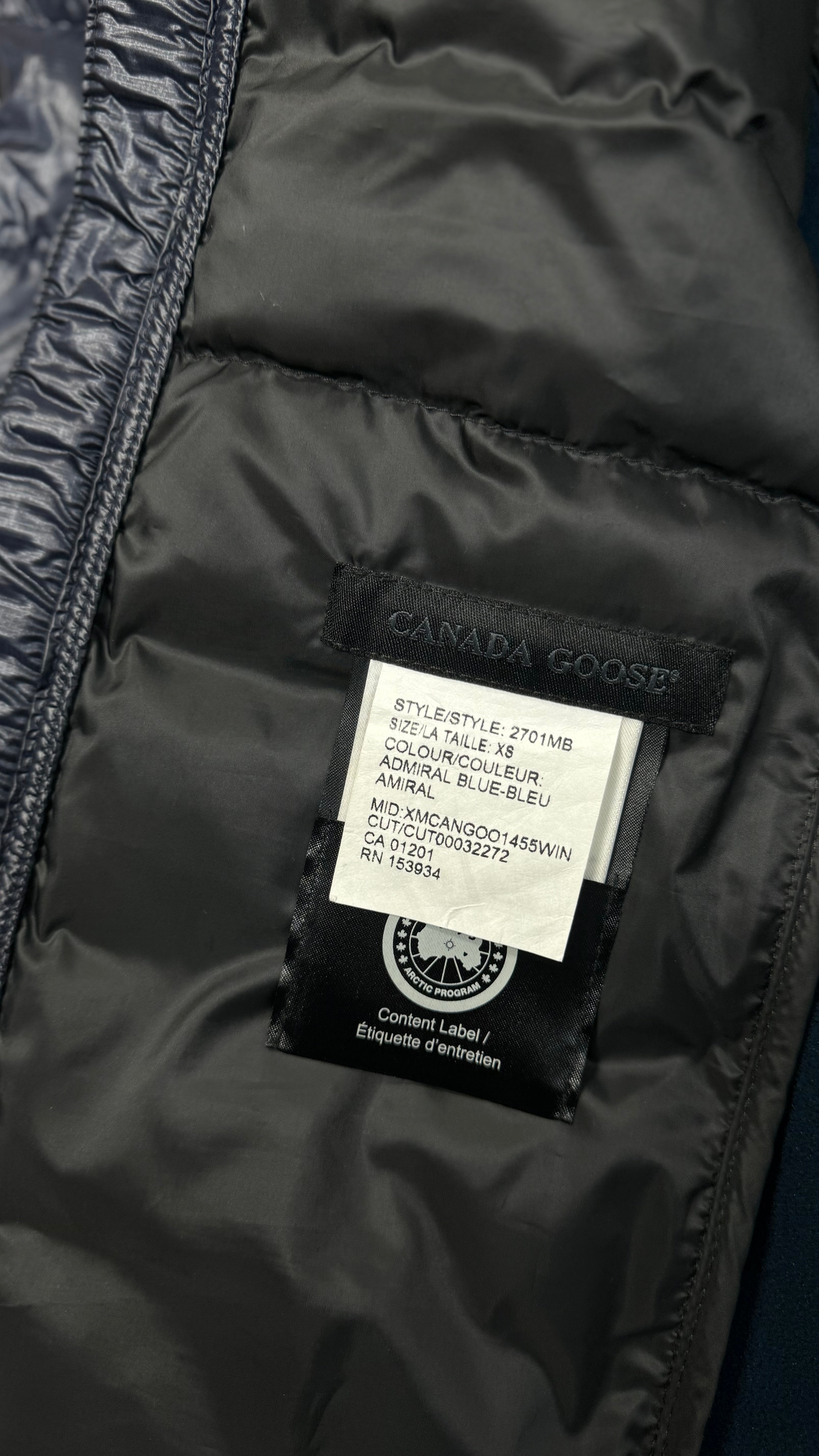 Canada Goose Black Badge Admiral Navy Hybridge Lite Jacket